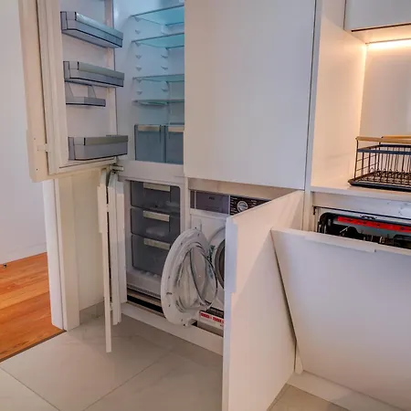 Cond Bayline - Corvina - - Pool - Gym - - By Bedzy Apartment *